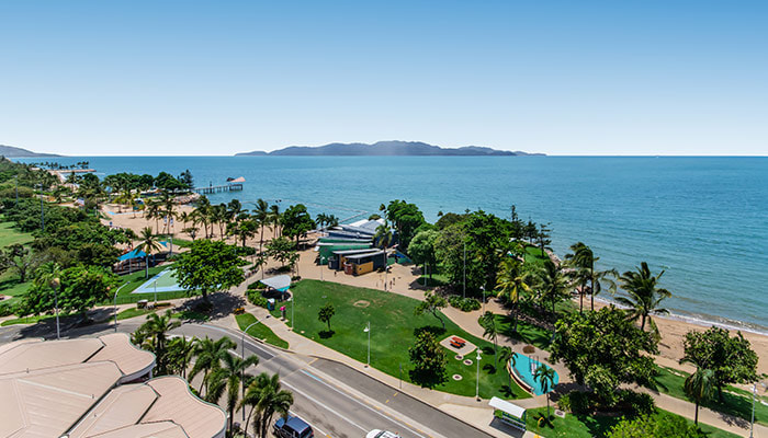 Winter in Townsville view of the Strand 